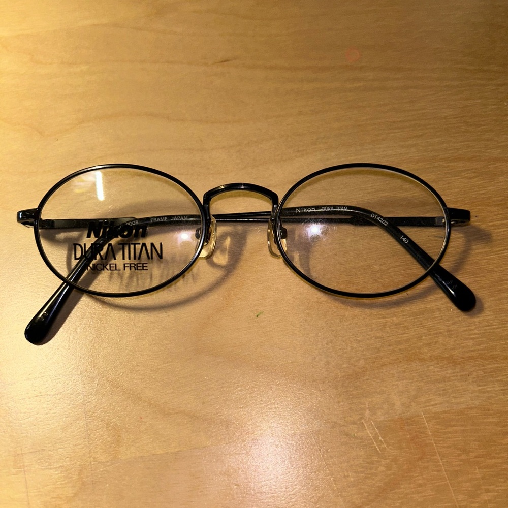 Titanium nikon eyeglasses
